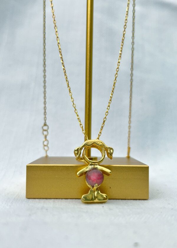 Kız Figür Pembe Turmalin Kolye | 22 Ayar Altın Kaplama Gümüş Kolye - Görsel 3