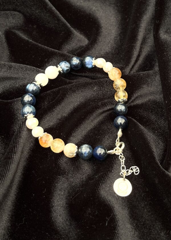 Allatra Sembollü Şifa Enerjili Doğal Taş Gümüş Bileklik | Sitrin & İnci & Kyanit - Görsel 5